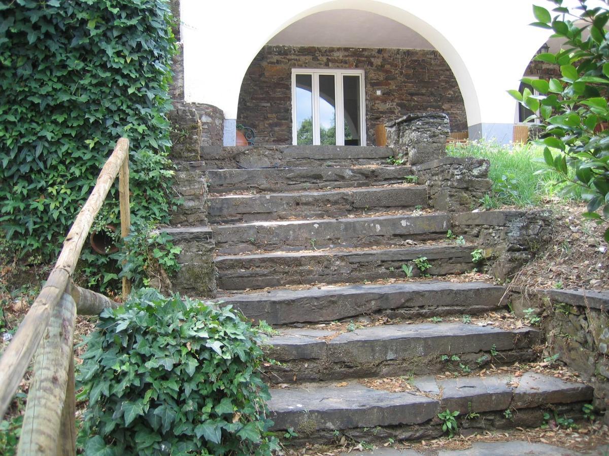 Casa Ribeira De Pera Villa Castanheira de Pera Exterior foto